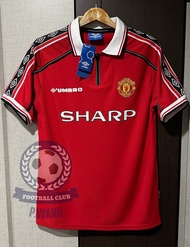 New!! เสื้อฟุตบอลย้อนยุค Retro  แมนยู Home คอซิป 1998/1999 อัดชื่อนักเตะ BECKHAM, SCHOLES, KEANE, CA