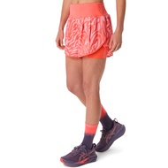 ASICS : 2012D077.700 ROAD ALL OVER PRINT 2-N-1 3.5IN SHORT WOMEN RUNNING ผู้หญิง กางเกงขาสั้น ของแท้