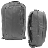 超抵 全新 incase 電腦背囊