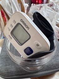 OMRON WRIST BLOOD PRESSURE MONITOR  歐姆龍手腕式血壓計