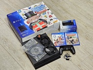 極新淨 二手 SONY PS4 PlayStation 4 (500Gb) 極致黑 🖤 原裝主機套裝 + 額外 DUALSHOCK4 手制🎮 +  兩隻遊戲光碟  PS4