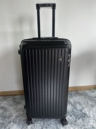 new： SGG 30 吋可擴展行李箱； SGG 30 inch expandable luggage 78 x 40 x 35cm （ + 4cm）