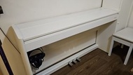 Roland F701 電子琴