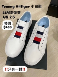 ✅香港現貨❤️只有一對 原售$558👉 減價$468👉蝕錢清再減$428 🥹  Tommy Hilfiger 小白鞋 /懶人鞋/休閒鞋  去街，返學，做運動🏋🏻，做瑜珈，打波，乜都適合，好好襯😍 US