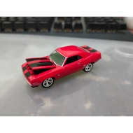 Johnny Lightning Red 1969 Chevy Camaro RS/SS