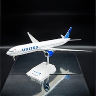 JCwings United Airlines Boeing B777-300ER Airplane Model White Box Carnival Painting 1: 200