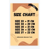 WAREHOUSE SALE Specs Football Boots Kids'INFINITY 33-37 Complete Package with Bonus Bag, Socks & Dek