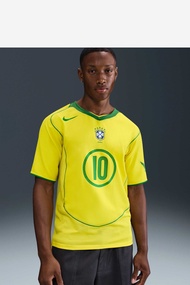 Ronaldinho Brazil 2004 Total 90 Reissue Men's Nike Football Replica Shirt