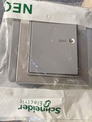 Schneider 施耐德Neo系列20A冷氣開關制 (全新）