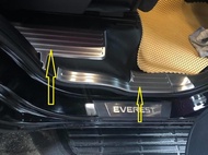 ốp bậc cửa trong Everest 2017-2019 bộ 6 chi tiết