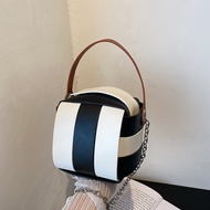 2026 Cross-Border Female Bag Woven Bucket Bag Chain Small Bag Contrast Color Shoulder Messenger Bag 