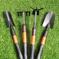 Bộ dụng cụ làm vườn đa năng 4 món bao gồm 1 cuốc 1 xẻng to 1 xẻng nhỏ 1 cào size to