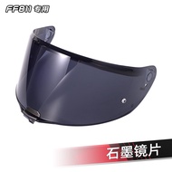 Helm motosikal FF811 dengan pelindung matahari khas, visor helm muka penuh berwarna perak telus.
