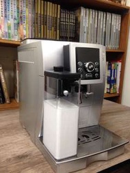 Delonghi 迪朗奇 典華型 ECAM 23.460.S 全自動咖啡機 義式咖啡機 咖啡機 璀璨銀 有奶罐