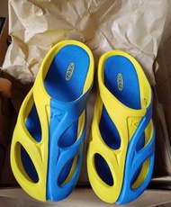 全新正貨/keen shanti 戶外休閒防滑涼鞋拖鞋 藍黃/黑色/白色