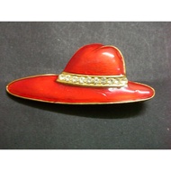 H056 Vintage Red Hat Brooch Pin Accessories Jewellery