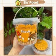 Cookie sticks with chocolate dip