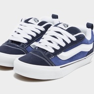 รองเท้ารุ่น KNU SKOOL สินค้าลิขสิทธิ์แท้ ส่งจากตัวแทนจำหน่าย