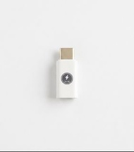 Lightning 轉 Type-C 轉接頭 | 支持PD快充/數據傳輸/閃充 Lightning to Type-C Adapter | Supports PD Fast Charge & Data