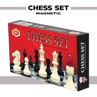 Magnetic Chess Set with Folding Chess Board