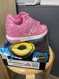 Heelys 滾輪鞋