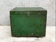 早期復古綠色老木箱