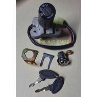 @ IGNITION SWITCH SET / KEY SET RUSI DL125 / DL150
