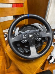 Thrustmaster T300 RS 遊戲方向盤