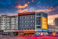 Ibis Hotel (Harbin Central Street Airport Bus Station Hotel)