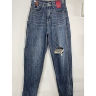 Women's baggy pants size S, waist 62-66, length 9 inches, thigh 28