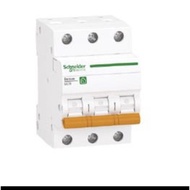 MCB SCHNEIDER DOMAE 3P 32A/40A 6KAOriginal