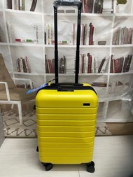日本最美品牌Airway檸檬黃20吋登機可擴展行李箱旅行箱 Airway 20 inch lemon yellow expandable  lugguage for handcarry 24 x 36 x 55cm - 稀缺貨源