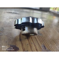 Chrome fuel tank cap cb100 cb 100 win cb125 cb 125 Original / 3428