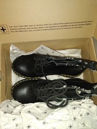 Dr.Martens 1460 8孔 eur39