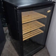 8成新FARFALLA紅酒櫃