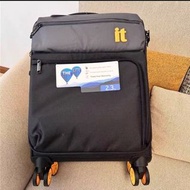 Pre rent  IT 28 inch fabric luggage 14 days  trial period