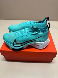 Nike Wmns Air Zoom Tempo Next% Fk