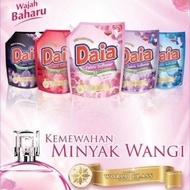 Daia Refill Softener 800ml Assorted