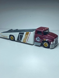 hot wheel team transport carry on loose