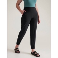 L354 - Athleta Black Jogger pants