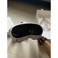 PICO 4 VR HEADSET NEWLY USED