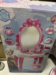 Frozen 兒童化妝台