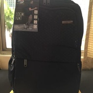 AT美國旅行者LOGIX NXT大容量筆電後背包17吋黑