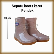 AP BOOTS PENDEK WANITA SEPATU BOOTS KARET PENDEK SEPATU AP BOOT PENDEK ((21cm))