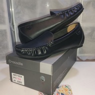 CROCODILE NEW - size 41 shoe is typ-ically 26 cm long