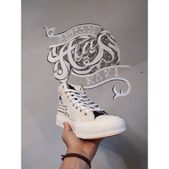 Converse Off White Shoes