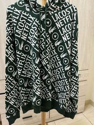 Lacoste x Netflix 聯名帽T