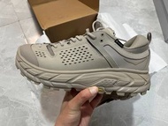 HOKA ONE ONE Tor Ultra Low 米灰色