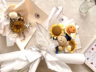 美好時光-畢業花束、向日葵花束、針織花、編織花小熊花束