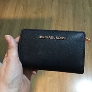 現貨在台 Michael Kors MK 手拿包 中夾 短夾 皮夾 防刮 拉鏈錢包